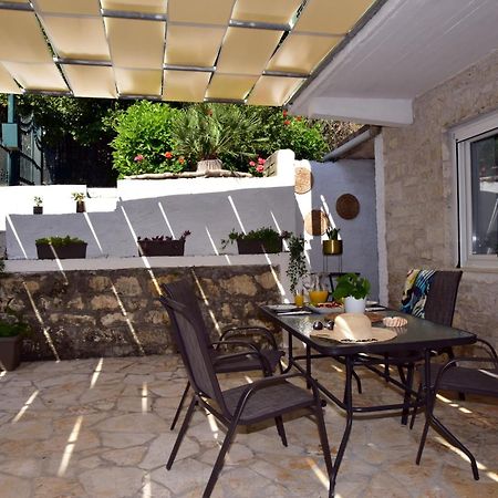 Karmela'S Cottage By Corfuescapes Agios Ioannis Peristeron  Bagian luar foto