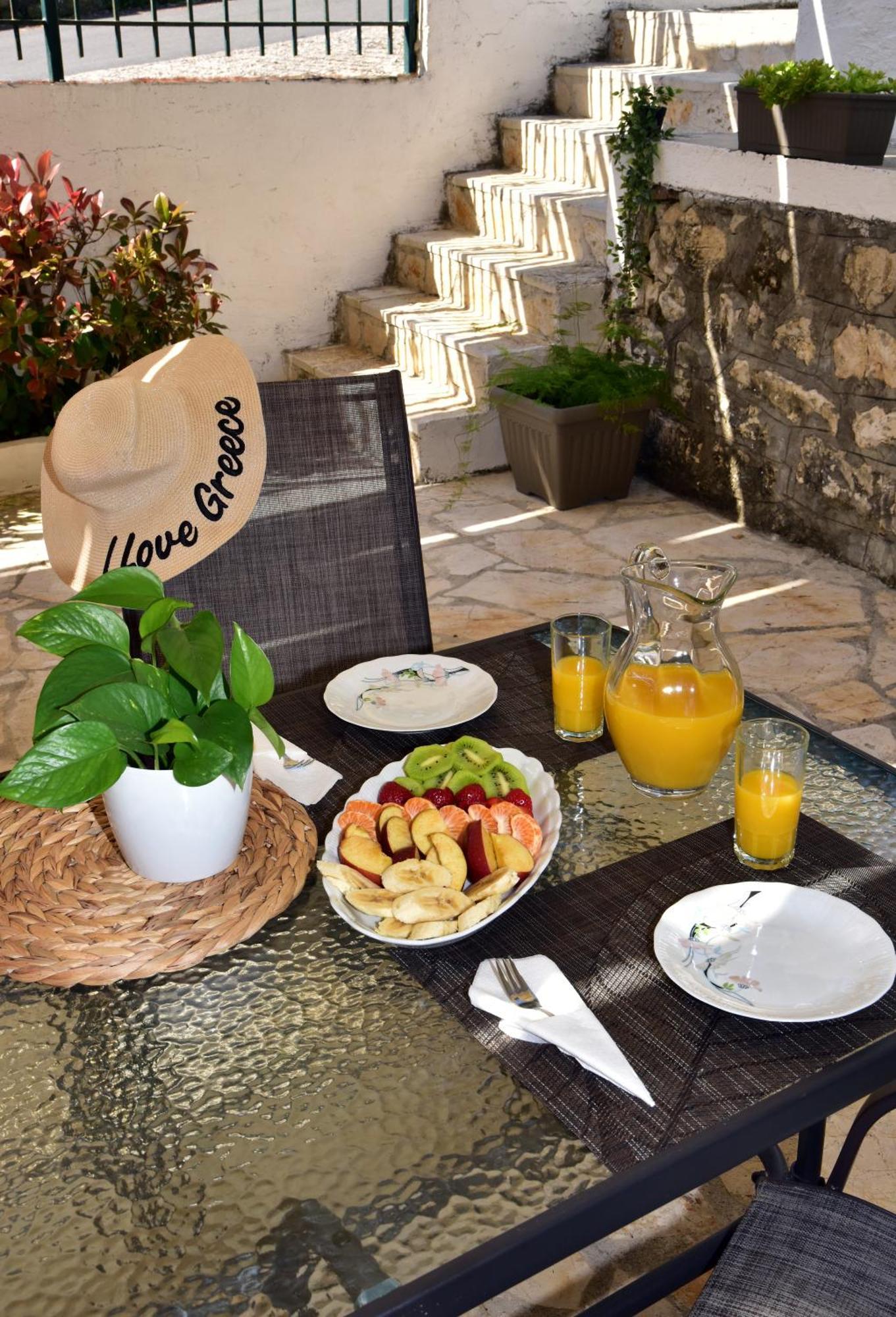 Karmela'S Cottage By Corfuescapes Agios Ioannis Peristeron  Bagian luar foto